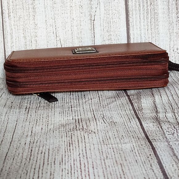 Mundi Classic Double Zip Around Wallet Clutch in Brown, New! - Picture 6 of 10